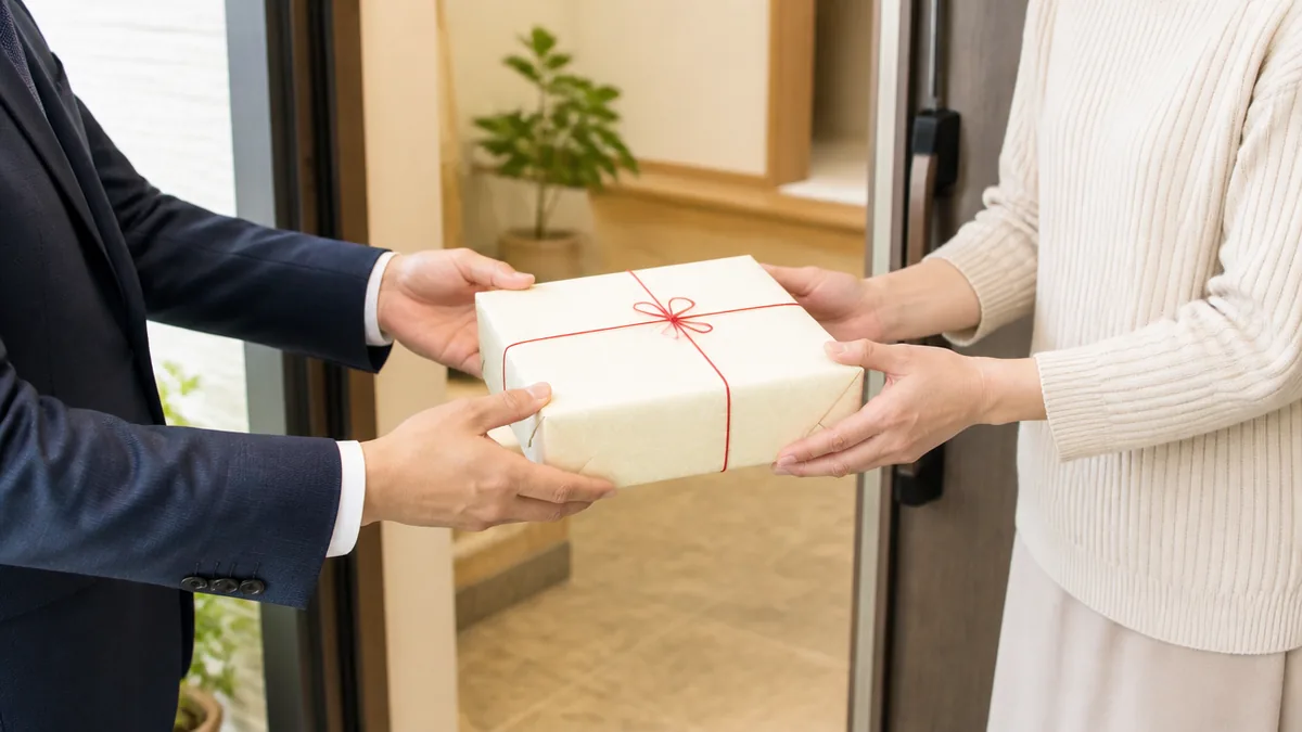ビジネスと会食では、渡すタイミングが真逆になるの解説画像