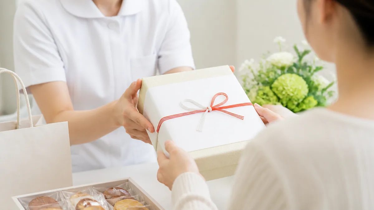 同室者と看護師への挨拶はどこまでやれば十分かの解説画像