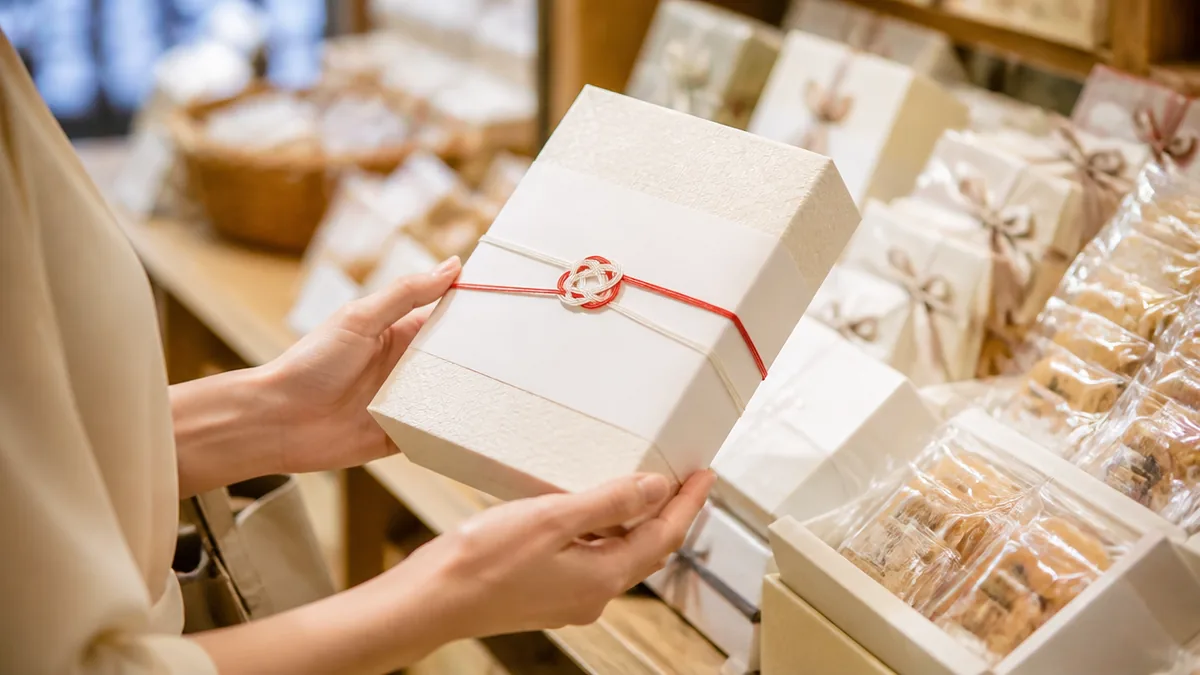 買う場所で単価が変わる|外部ショップが57.3%を占める理由の解説画像
